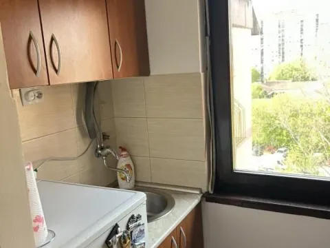 Izdavanje, garsonjera, 29m², Bulevar Oslobodjenja, Novi Sad Sve Podlokacije - image 7