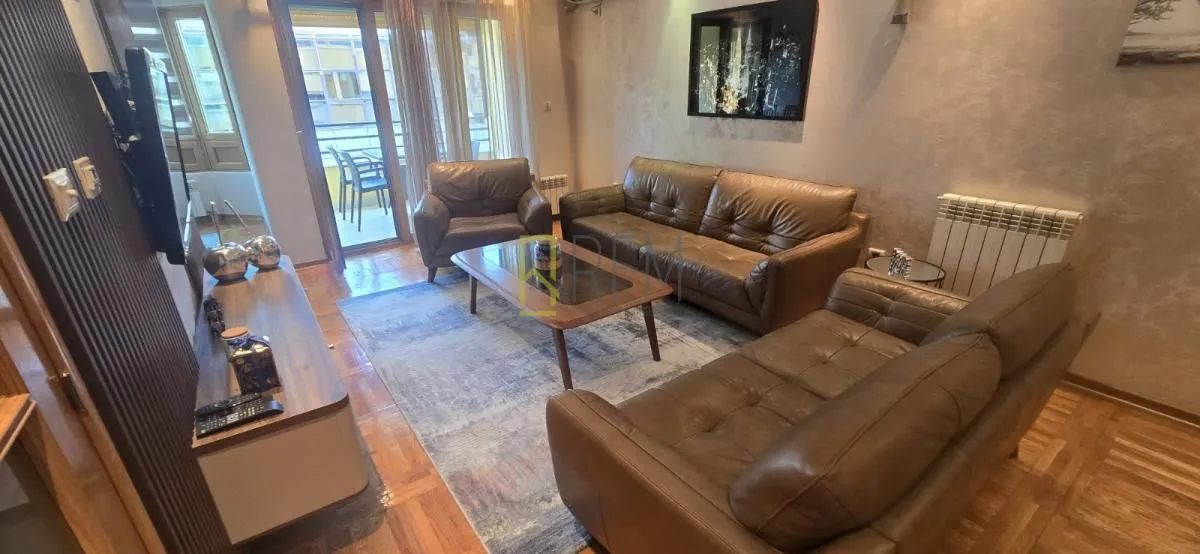 Prodaja, trosoban stan, 109m², Preko Morače, Podgorica