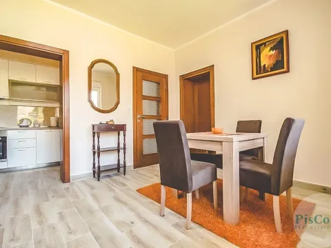 Izdavanje, jednosoban stan, 60m², Kotor, Crna Gora - image 6