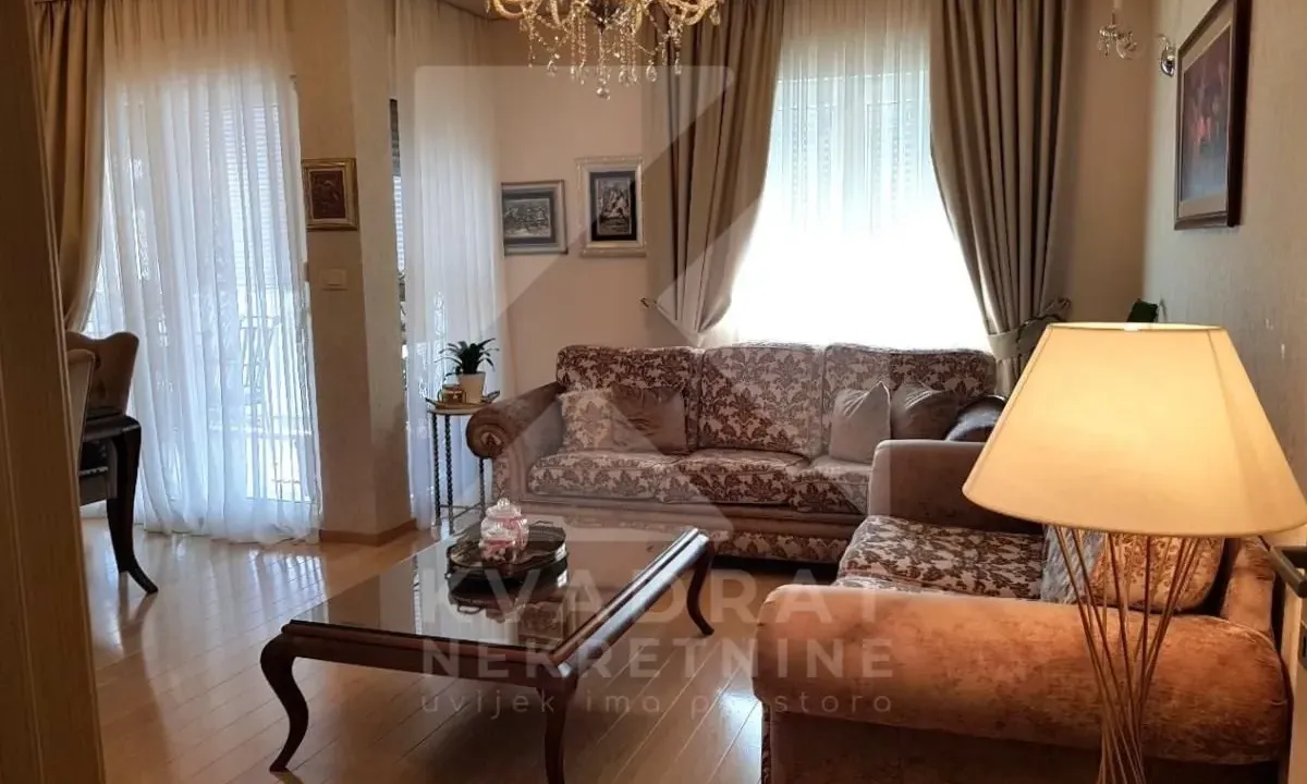 Rent, three bedroom apartment, 100m², City Kvart, Podgorica