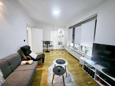 Izdavanje, kuća, 303m², Košutnjak, Beograd - image 4