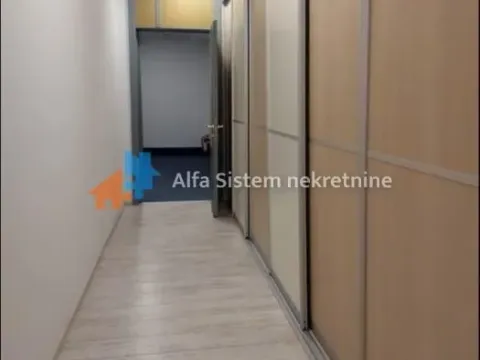 Izdavanje, poslovni prostor, 457m², Stari Grad, Beograd - image 9