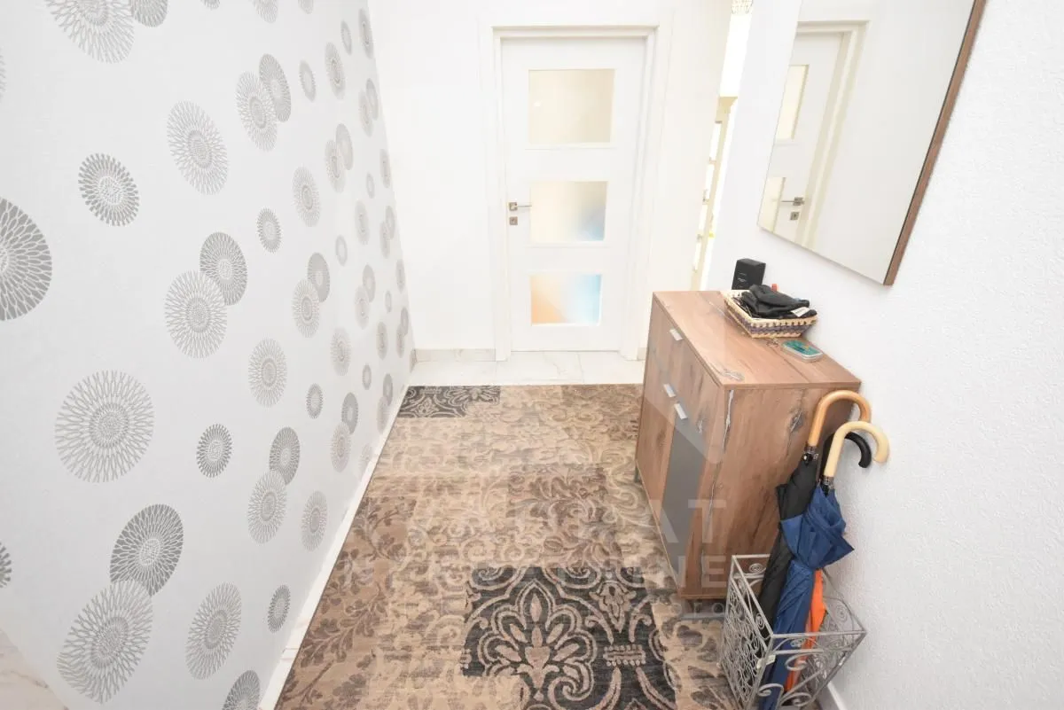 Prodaja, kuća, 180m², Nova Dalmatinska, Podgorica