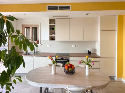Prodaja, trosoban stan, 114m², Luštica Bay, Tivat - image 4