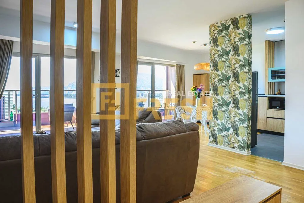Rent, two bedroom apartment, 95m², Budva, Crna Gora