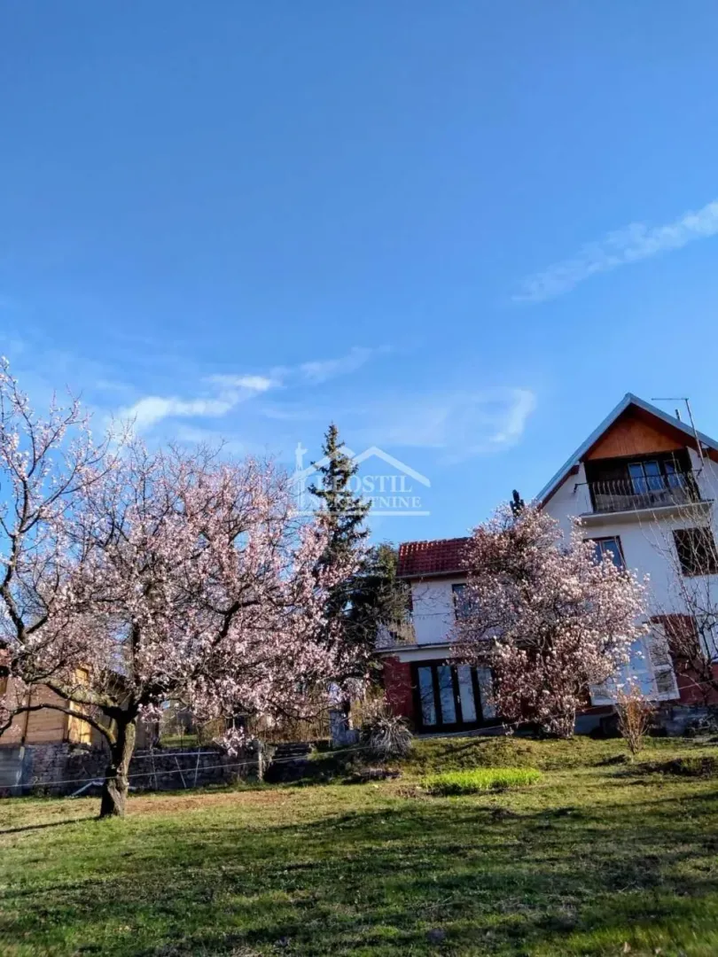 Prodaja, kuća, 165m², Lisović, Barajevo