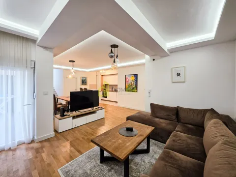 Izdavanje, dvosoban stan, 80m², Tološi, Podgorica - image 9