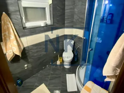 Izdavanje, kuća, 240m², Tuzi, Podgorica - image 11