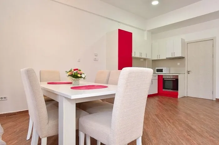 Rent, one bedroom apartment, 45m², Centar, Budva