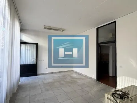 Sale, office space, 66m², Centar, Ćuprija - image 4