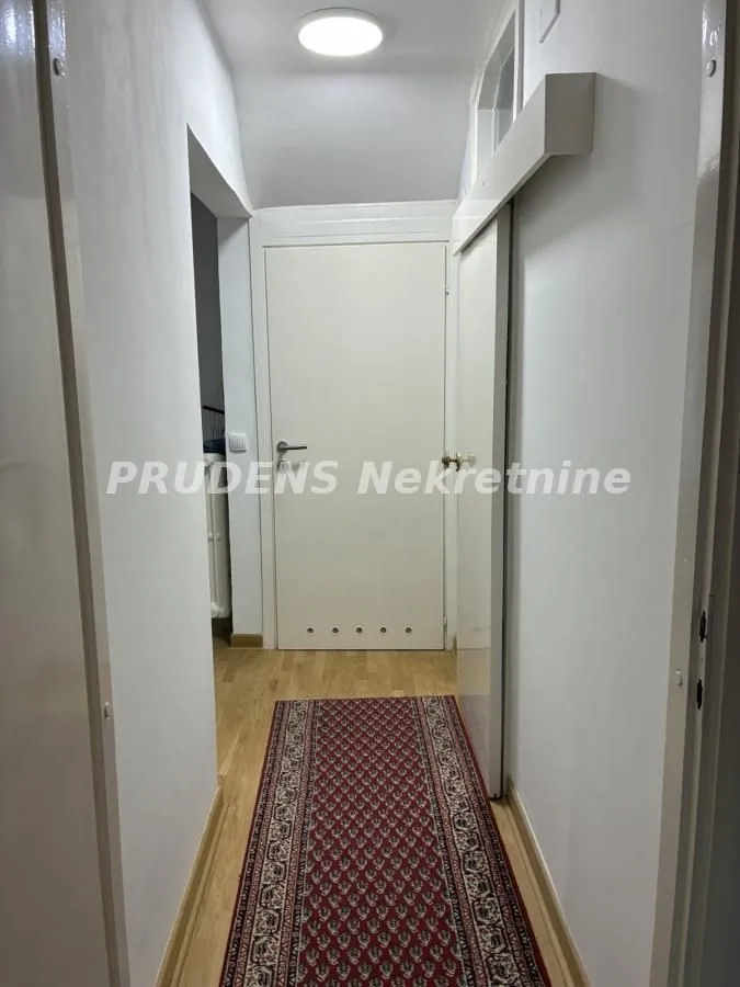 Prodaja, dvosoban stan, 62m², Novi Beograd Blok 71, Novi Beograd Sve Podlokacije