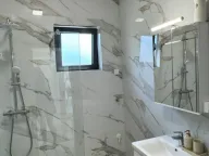 Izdavanje, dvosoban stan, 60m², Tivat, Crna Gora - image 11