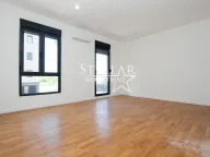 Izdavanje, dvosoban stan, 64m², Tološi, Podgorica