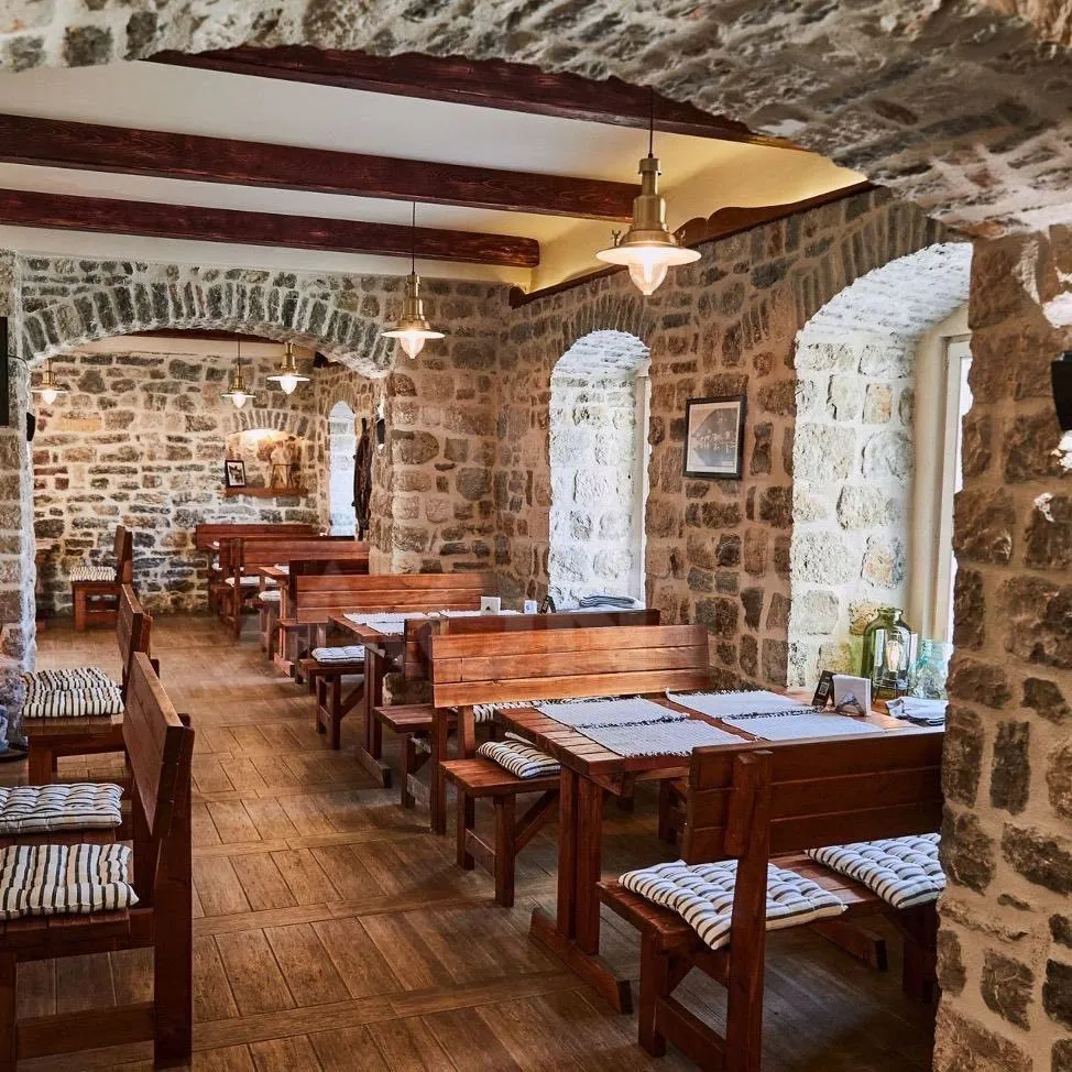 Prodaja, ugostiteljski objekat, 120m², Lepetani, Tivat