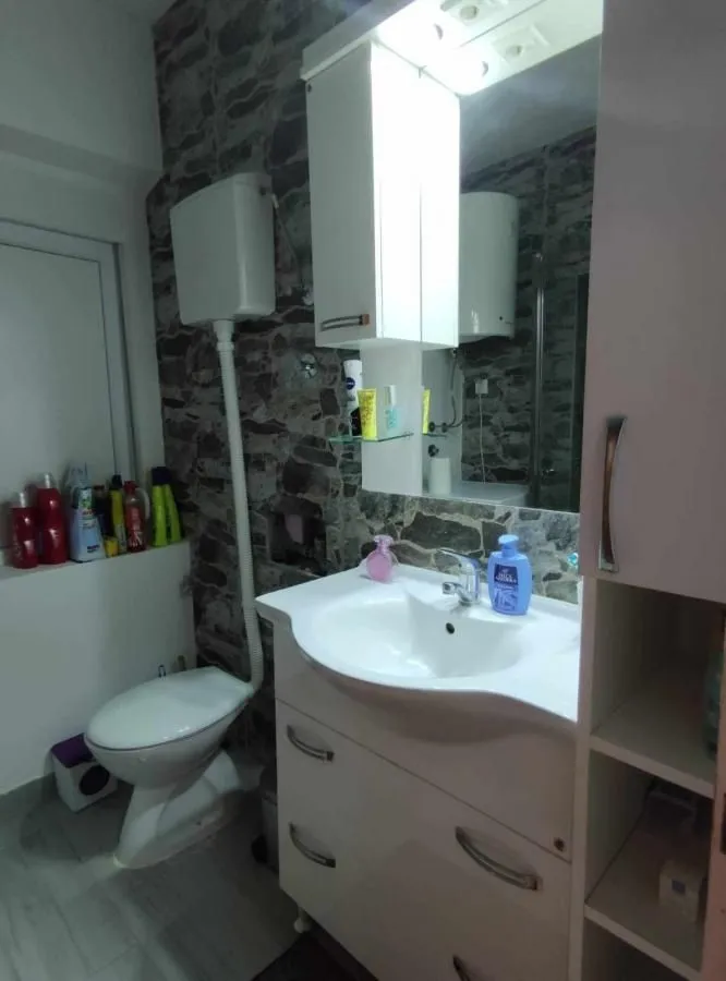 Prodaja, dvosoban stan, 60m², Seljanovo, Tivat