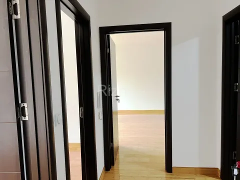 Sale, two bedroom apartment, 70m², Pantelej, Niš - image 8