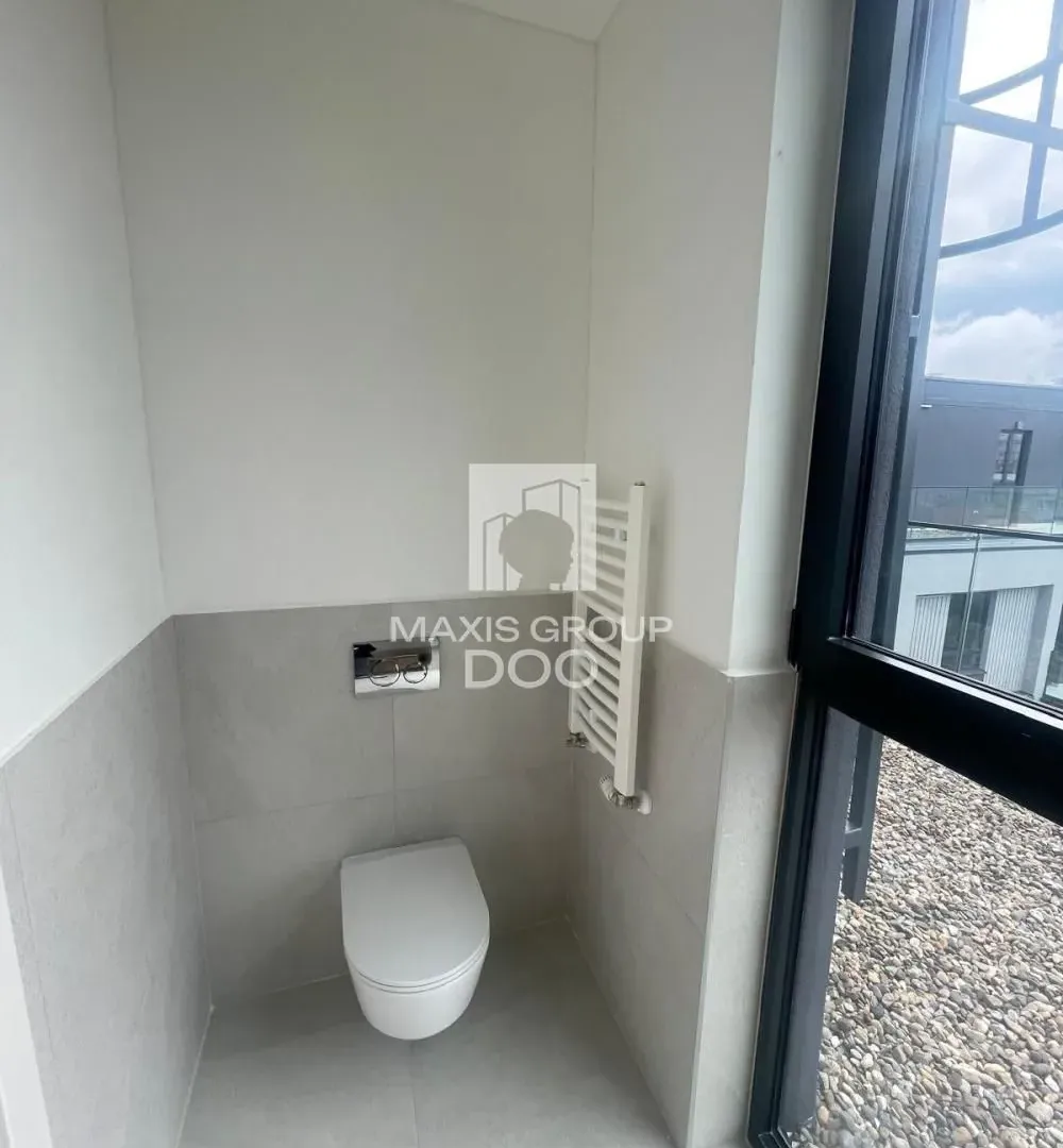 Prodaja, stan, 211m², Savski Venac, Beograd