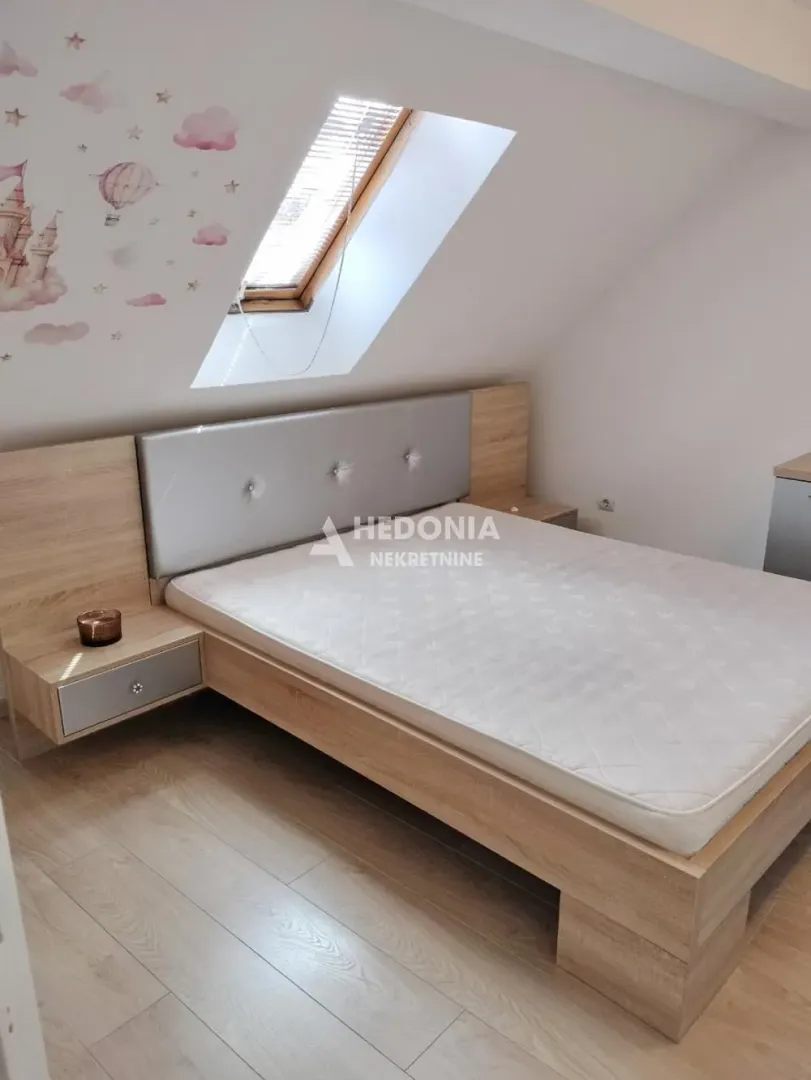 Izdavanje, trosoban stan, 80m², Bogoslovija, Palilula Sve Podlokacije