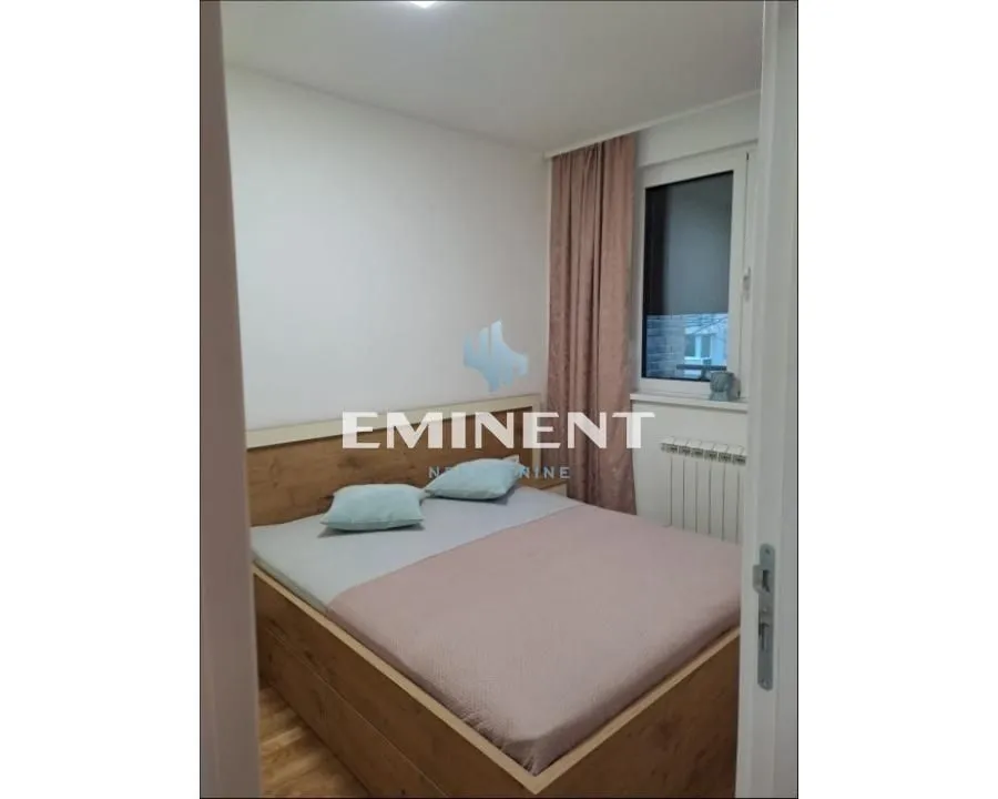 Rent, two bedroom apartment, 45m², Voždovac Sve Podlokacije, Beograd