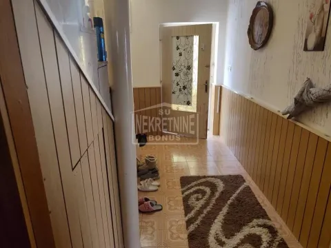 Prodaja, kuća, 136m², Železničko Naselje, Subotica - image 5