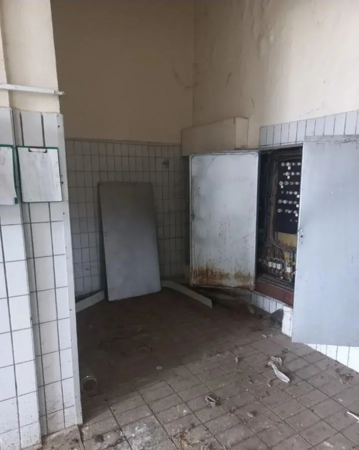 Sale, office space, 1310m², Baranda, Opovo