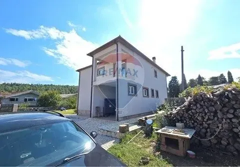 Izdavanje, kuća, 242m², Zagorič, Podgorica - image 26