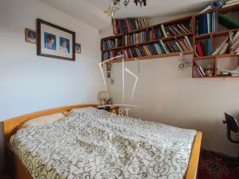 Prodaja, četvorosoban stan, 79m², Severni Bulevar, Zvezdara Sve Podlokacije - image 5