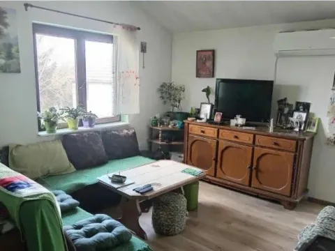 Sale, house, 209m², Surčin, Beograd - image 8