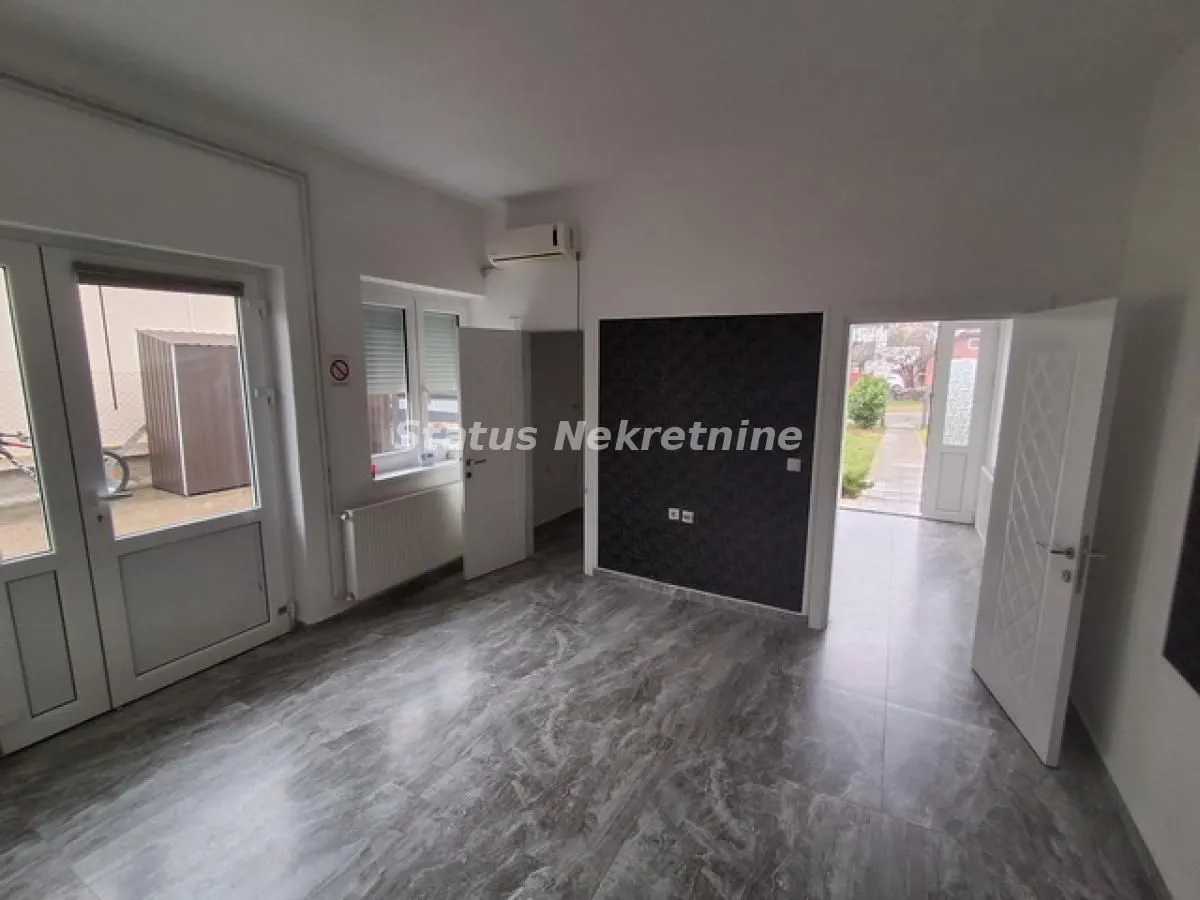 Rent, office space, 100m², Futog, Novi Sad Sve Podlokacije