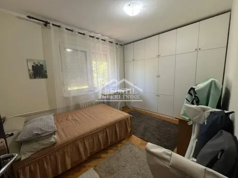 Prodaja, trosoban stan, 76m², Papazovac, Smederevo - image 9