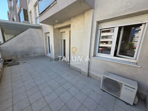 Izdavanje, jednosoban stan, 45m², City Kvart, Podgorica - image 3