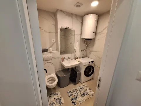 Izdavanje, jednosoban stan, 46m², Stari Aerodrom, Podgorica - image 6