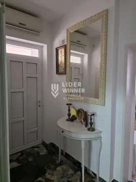 Prodaja, kuća, 165m², Zemun Gornji Grad, Zemun Sve Podlokacije - image 3