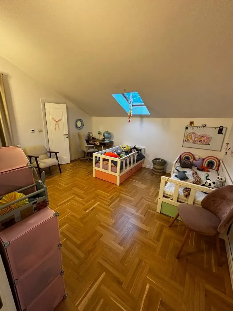Prodaja, trosoban stan, 131m², Rozino, Budva