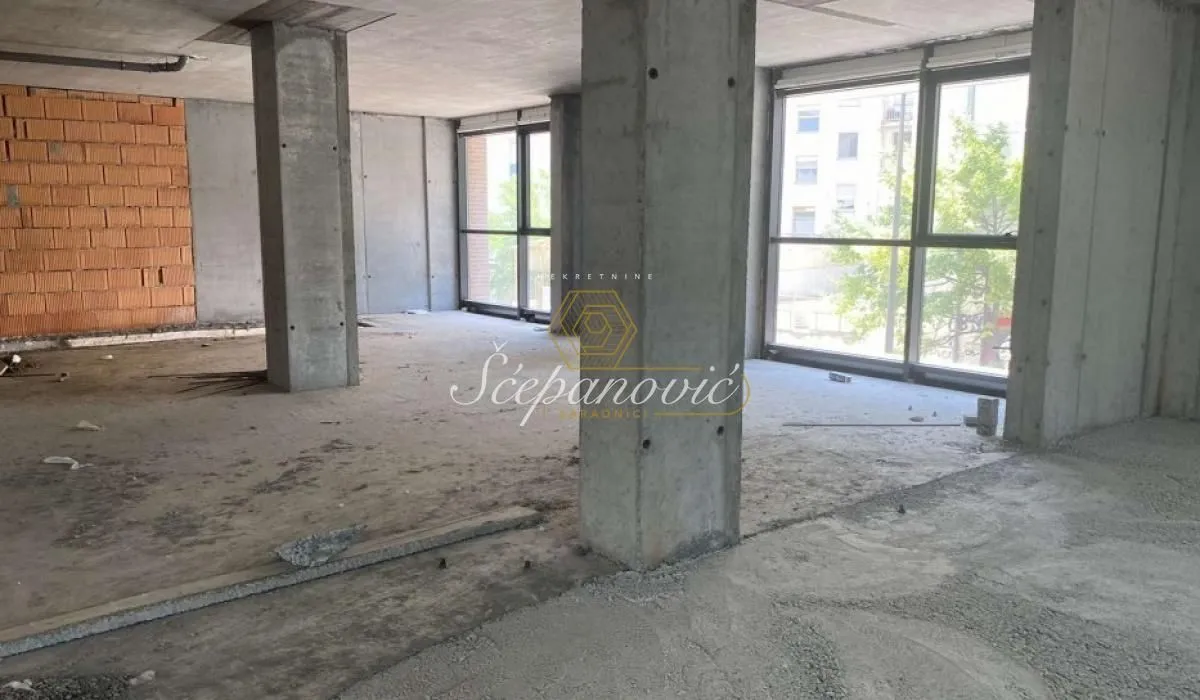 Sale, office space, 215m², Rotkvarija, Novi Sad Sve Podlokacije