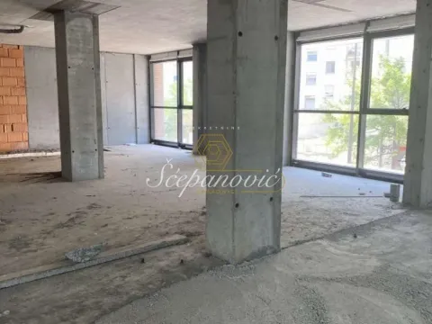 Sale, office space, 215m², Rotkvarija, Novi Sad Sve Podlokacije - image 3