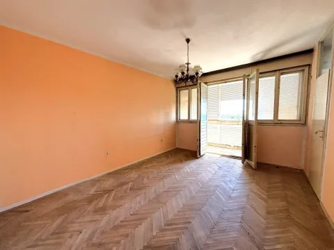 Prodaja, dvosoban stan, 55m², Autobuska stanica, Podgorica - image 8