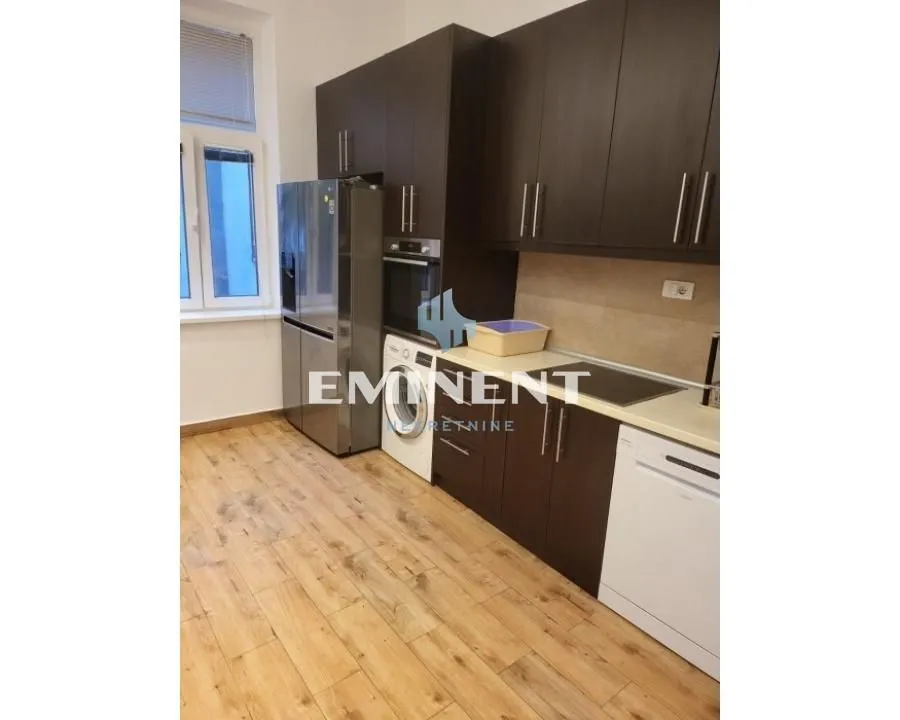 Rent, four bedroom apartment, 100m², Cvetni Trg, Vračar Sve Podlokacije