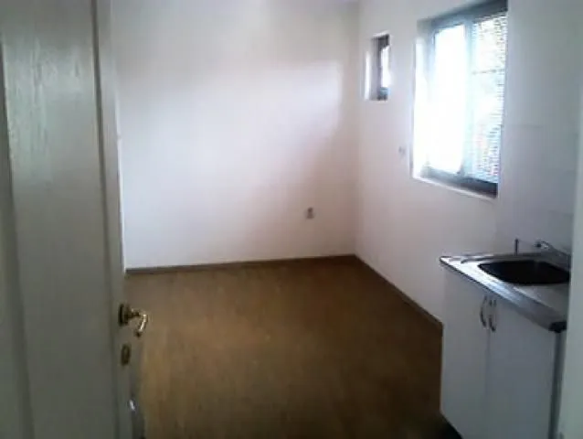 Rent, office space, 250m², Cvetkova Pijaca, Zvezdara Sve Podlokacije