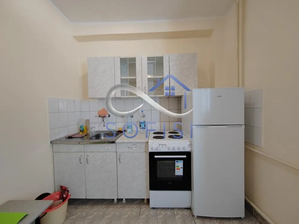 Izdavanje, jednosoban stan, 42m², Sajam, Novi Sad Sve Podlokacije