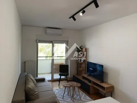 Izdavanje, stan, 30m², Rotkvarija, Novi Sad Sve Podlokacije - image 1