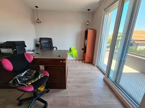 Sale, house, 232m², Crveni Krst, Niš - image 13