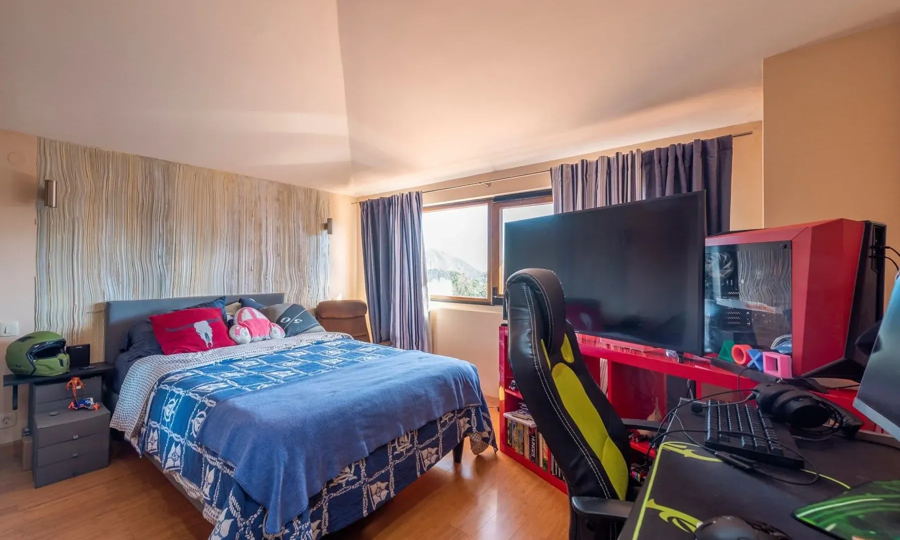 Sale, house, 280m², Markovići, Budva