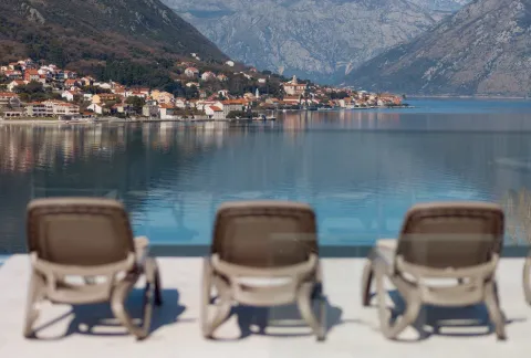 Prodaja, trosoban stan, 84m², Dobrota, Kotor - image 3