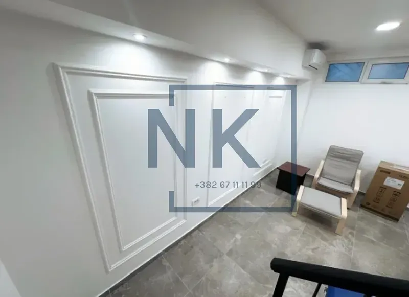 Rent, office space, 56m², Blok 9, Podgorica