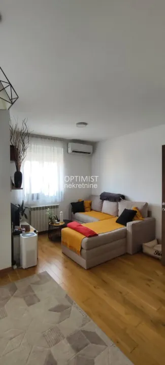 Prodaja, dvosoban stan, 38m², Ledine, Beograd