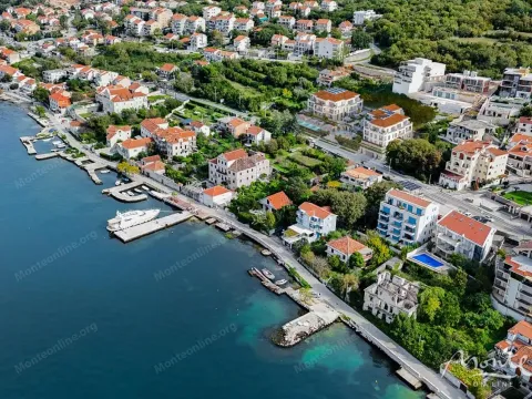 Prodaja, jednosoban stan, 52m², Dobrota, Kotor - image 36