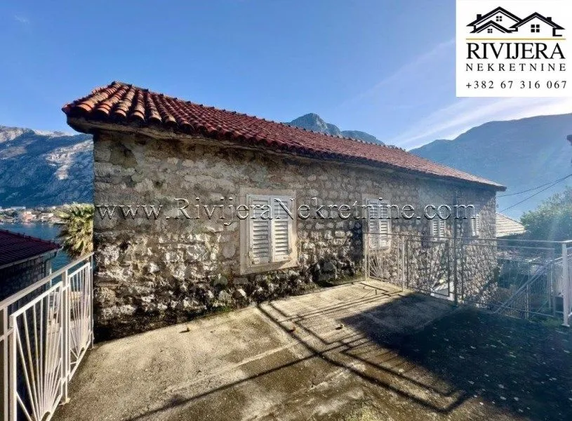 Prodaja, kuća, 313m², Muo, Kotor