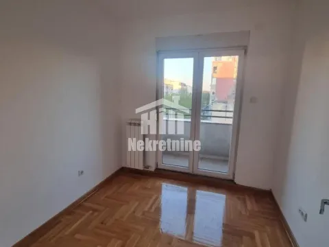Prodaja, dvosoban stan, 58m², Zemun Cara Dušana, Zemun Sve Podlokacije - image 12