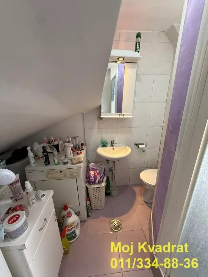 Prodaja, trosoban stan, 54m², Karaburma, Palilula Sve Podlokacije
